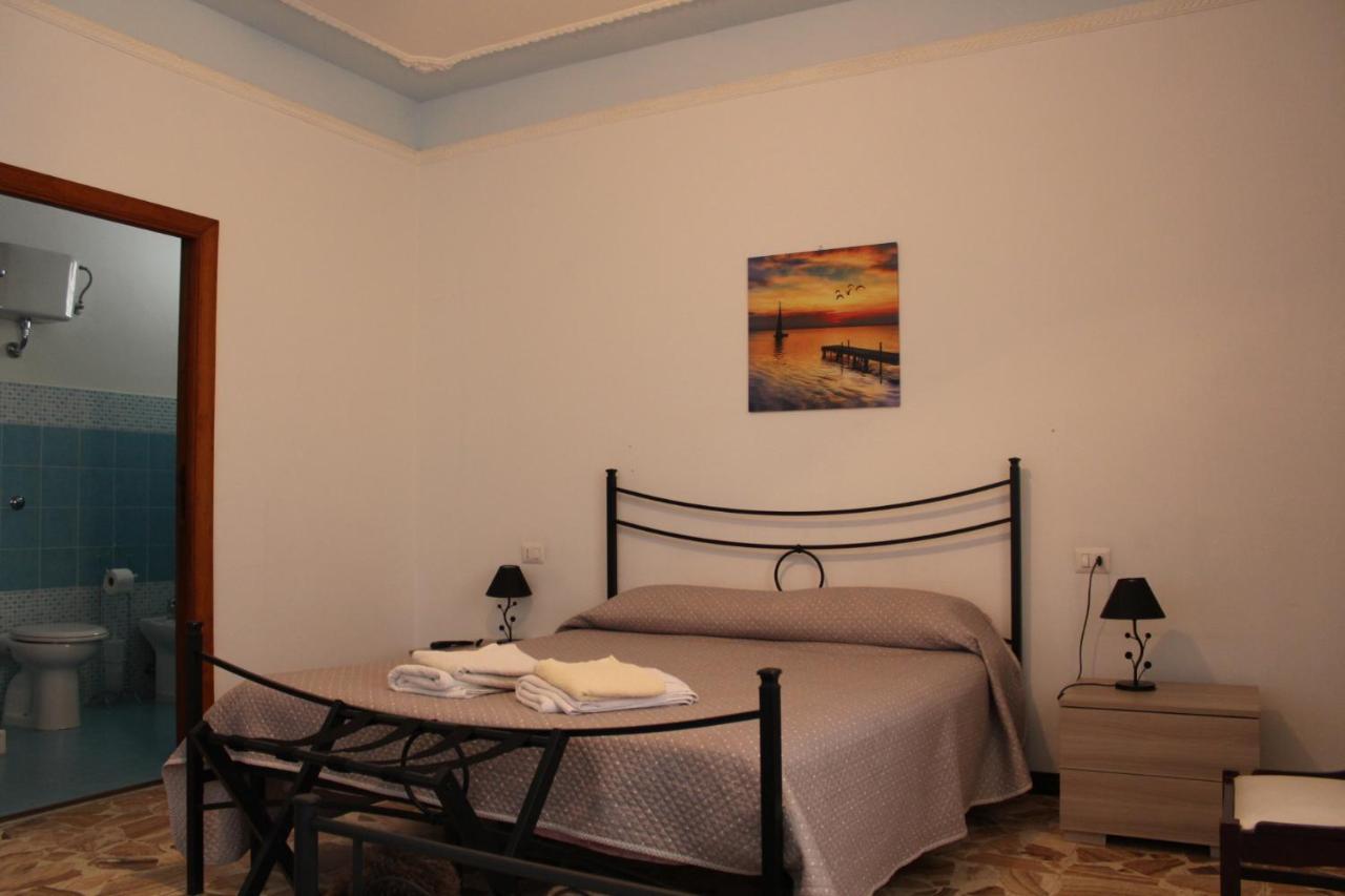 Alghero Budget Екстериор снимка
